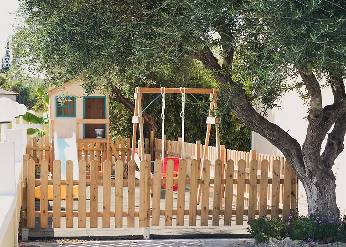 Mirsini Studios & Apartments