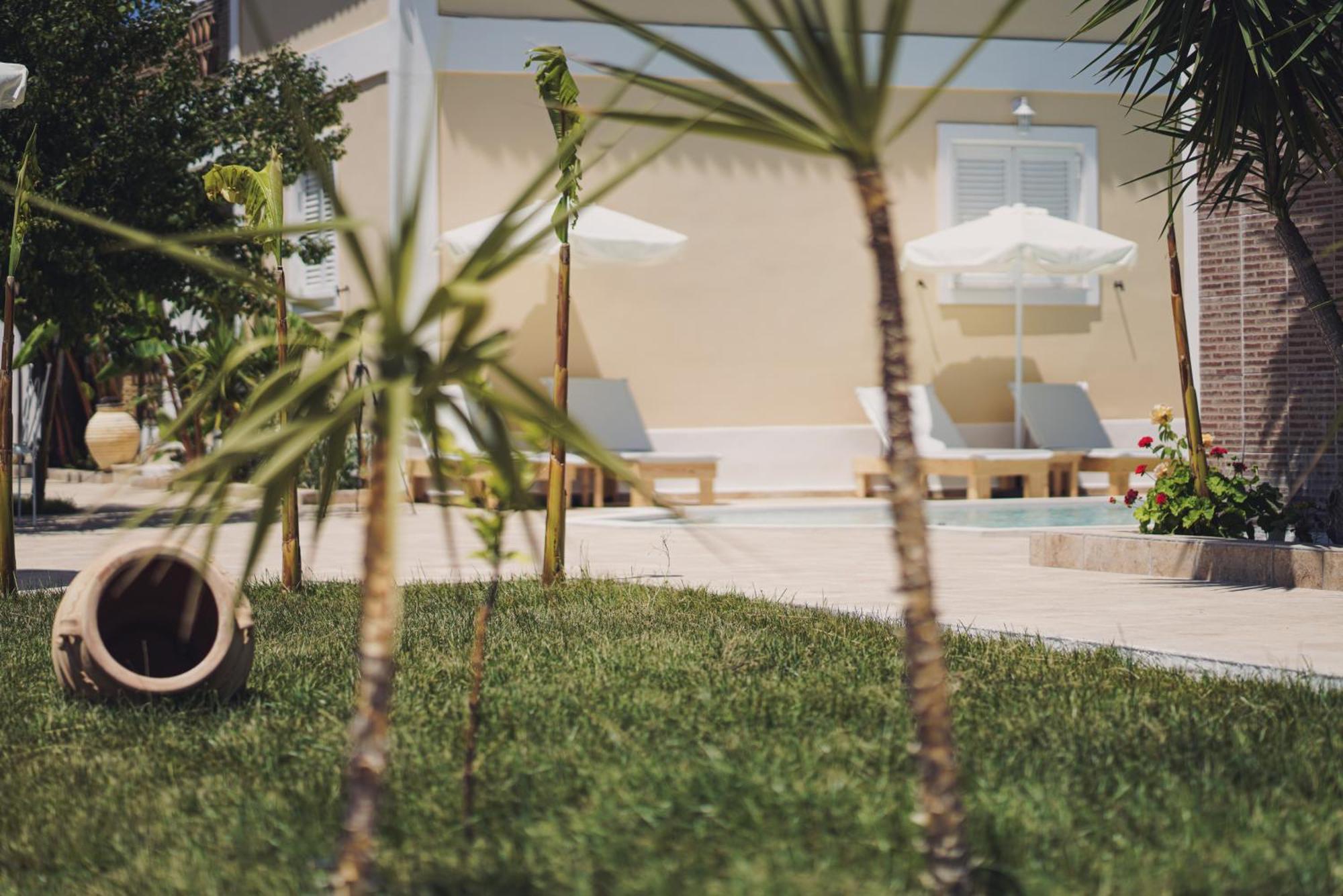 Mirsini Studios & Apartments Aparthotel Laganas