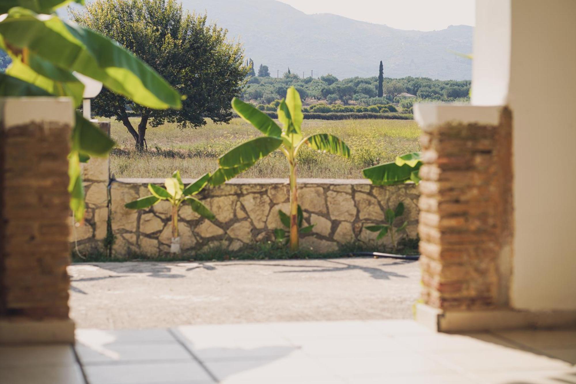 Aparthotel Mirsini Studios & Apartments
