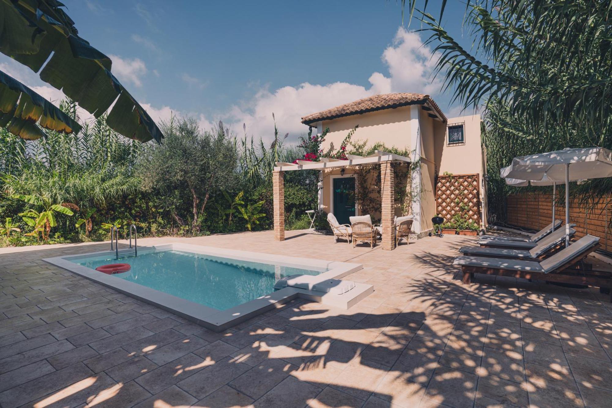 Mirsini Studios & Apartments Laganas